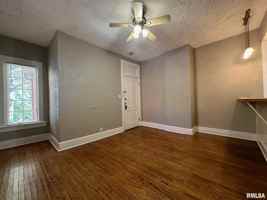 featured image of 333 S Douglas Ave Apt 3 #Apt 3