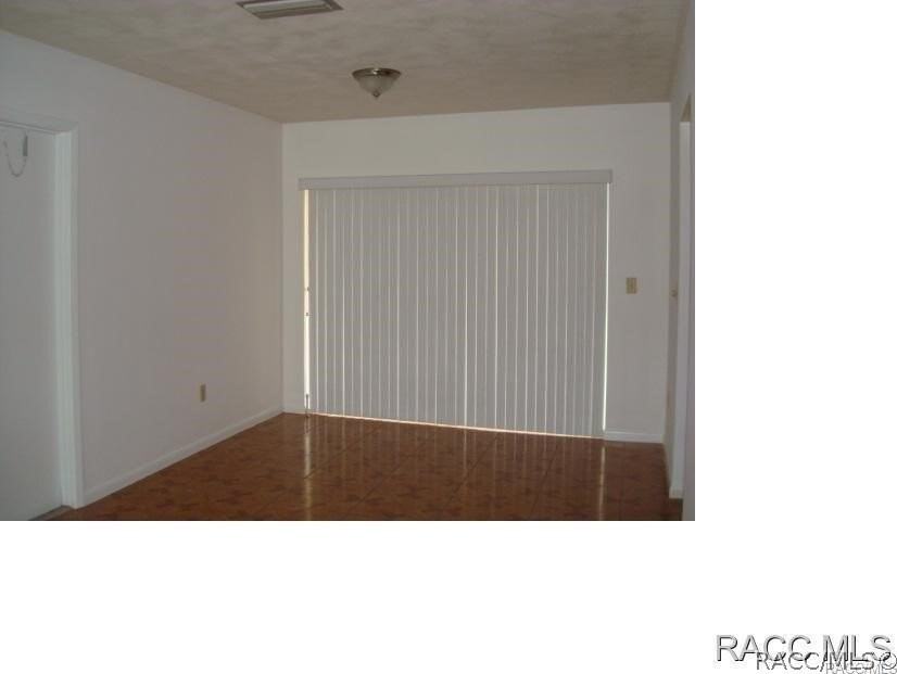 9081 N Golfview Dr - Photo 7 of 16