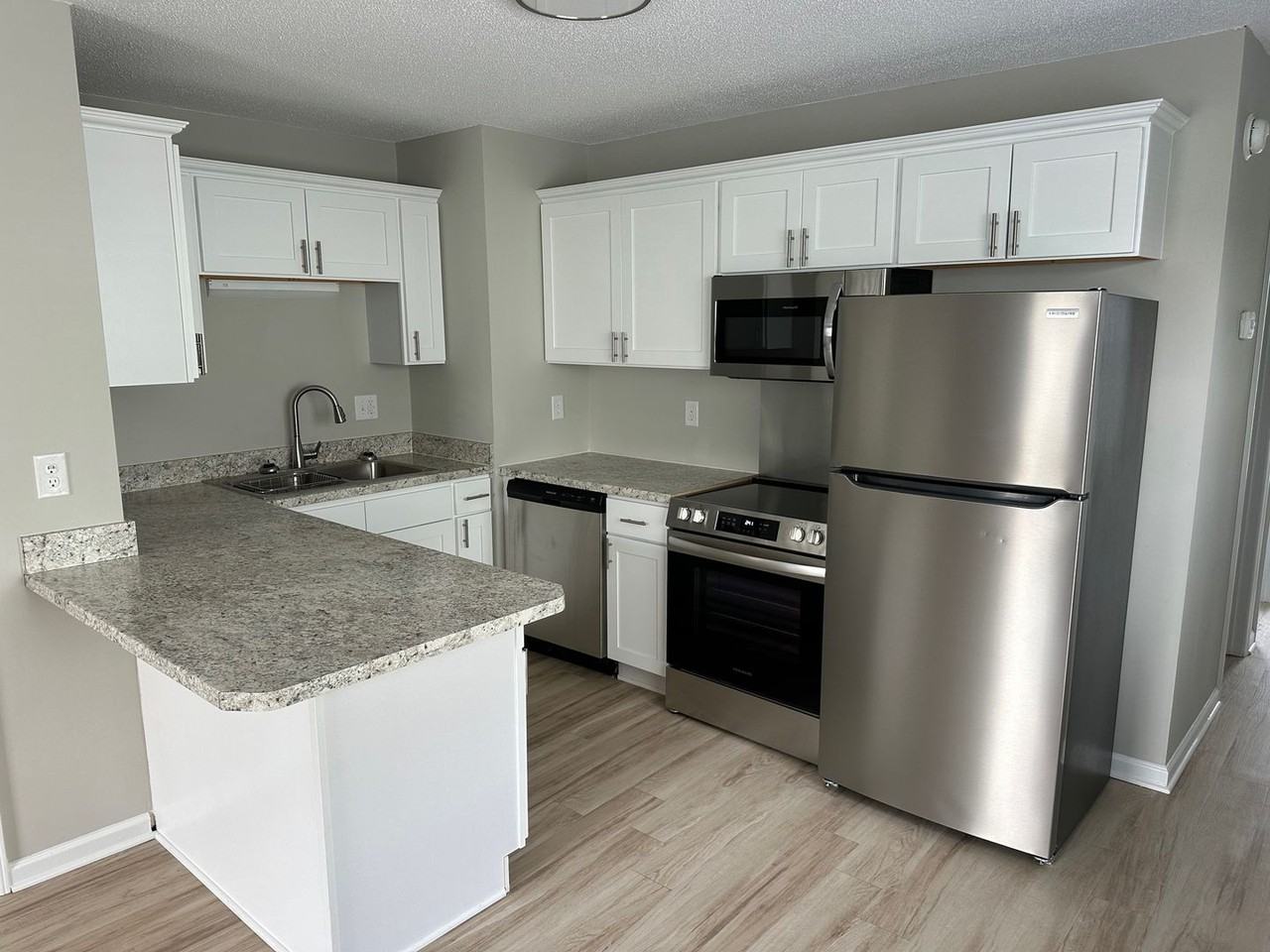 Dockside Duplexes - Photo 6 of 17