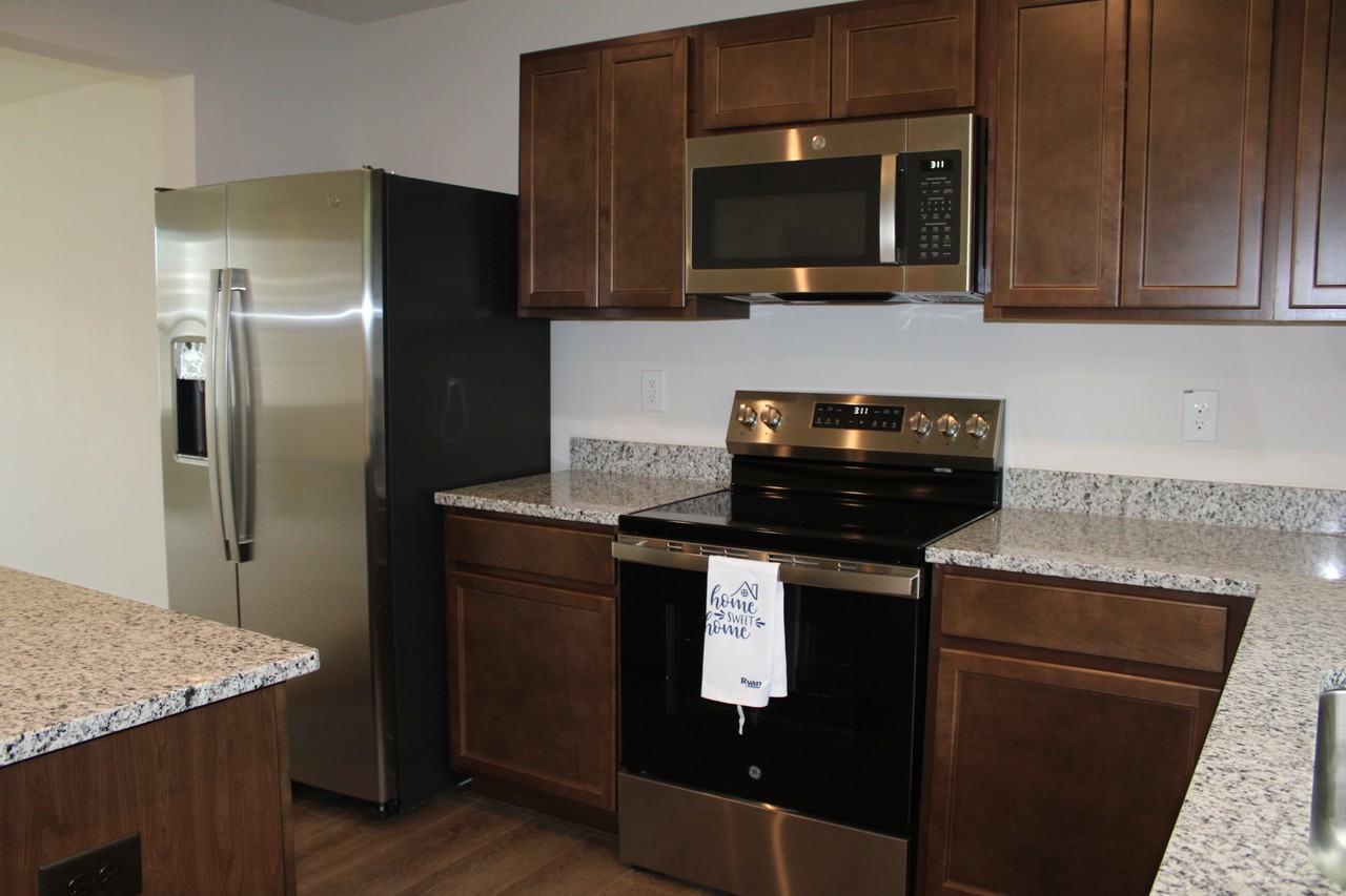 121 Equinox Ridge Ter #1 - Photo 7 of 36