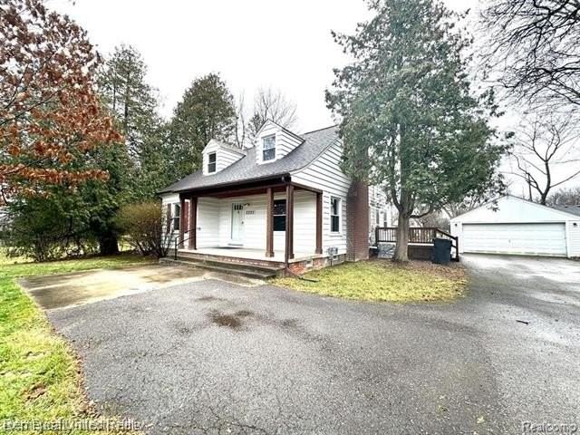 2321 W Wattles Rd - Photo 2 of 23