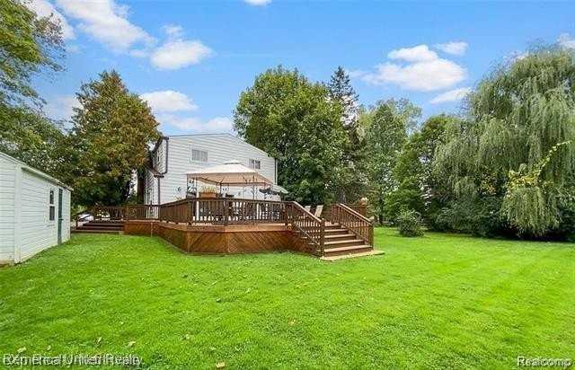 2321 W Wattles Rd - Photo 4 of 23