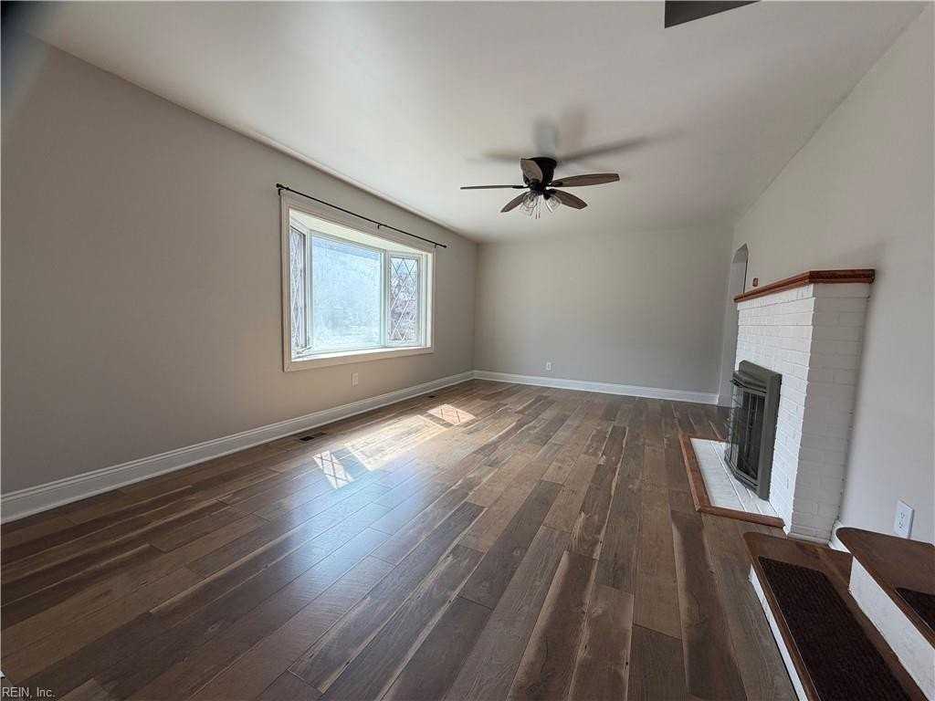 5916 Lathan Rd - Photo 4 of 6