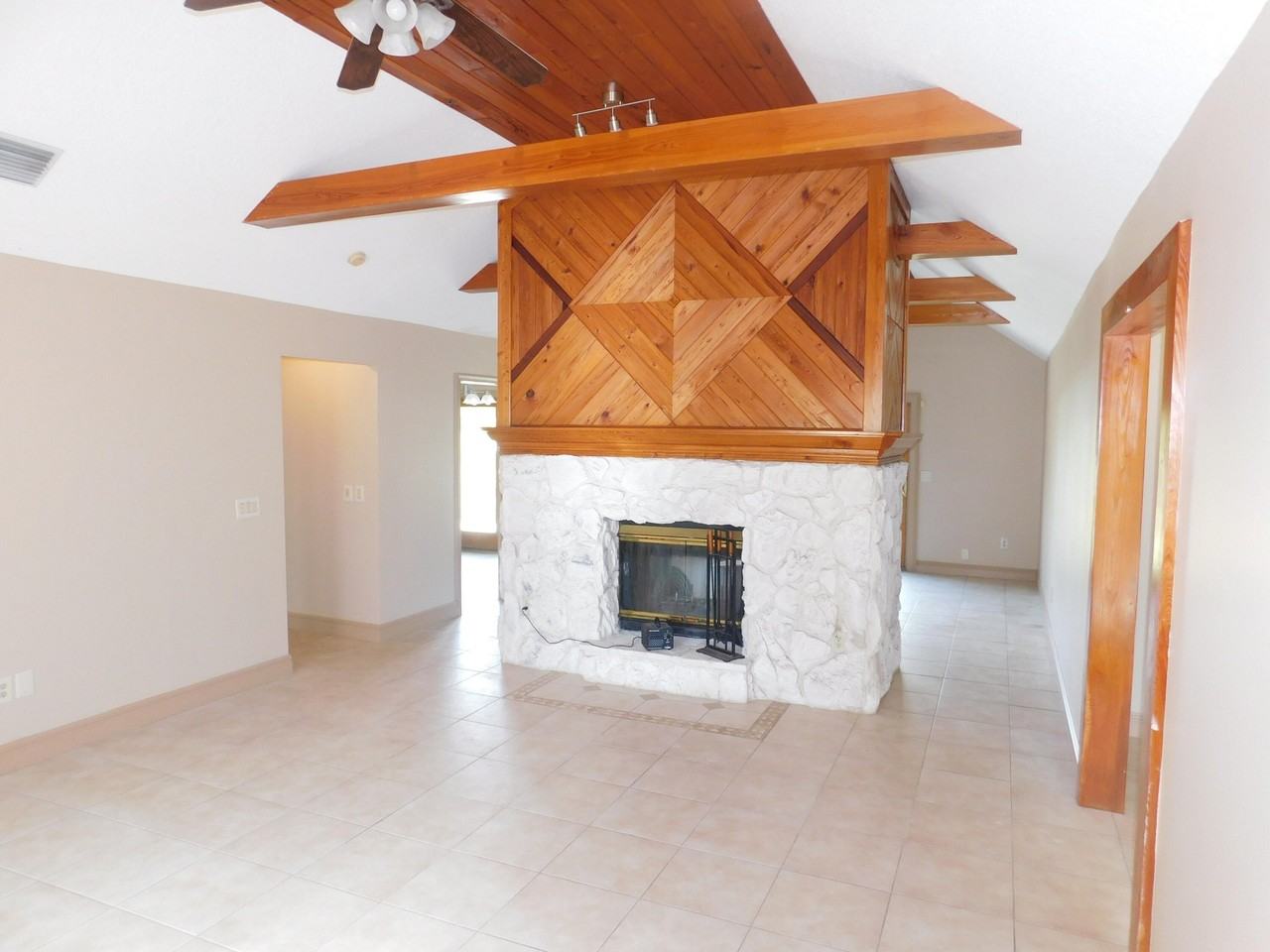 11065 67th Pl N - Photo 7 of 12