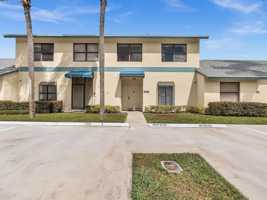 featured image of 9095 Sw 21st Ct Apt D #Apt D
