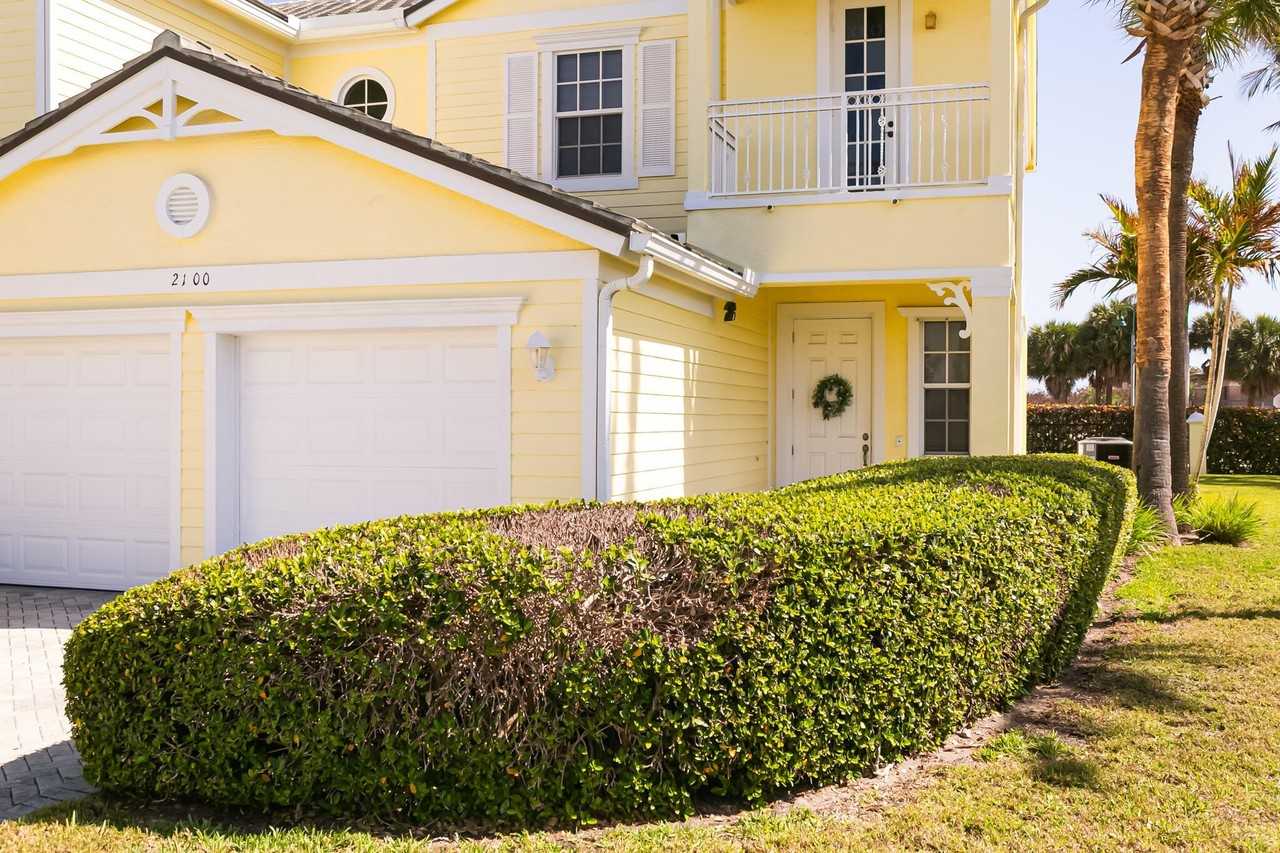 2100 Mariner Bay Blvd - Photo 3 of 33