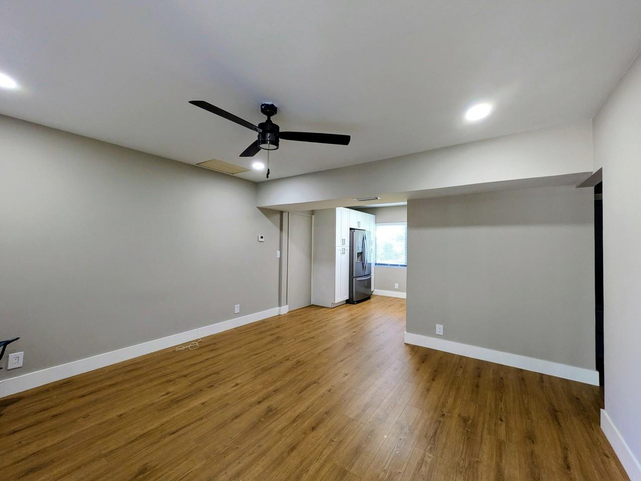 133 Se 13th Ave - Photo 5 of 18