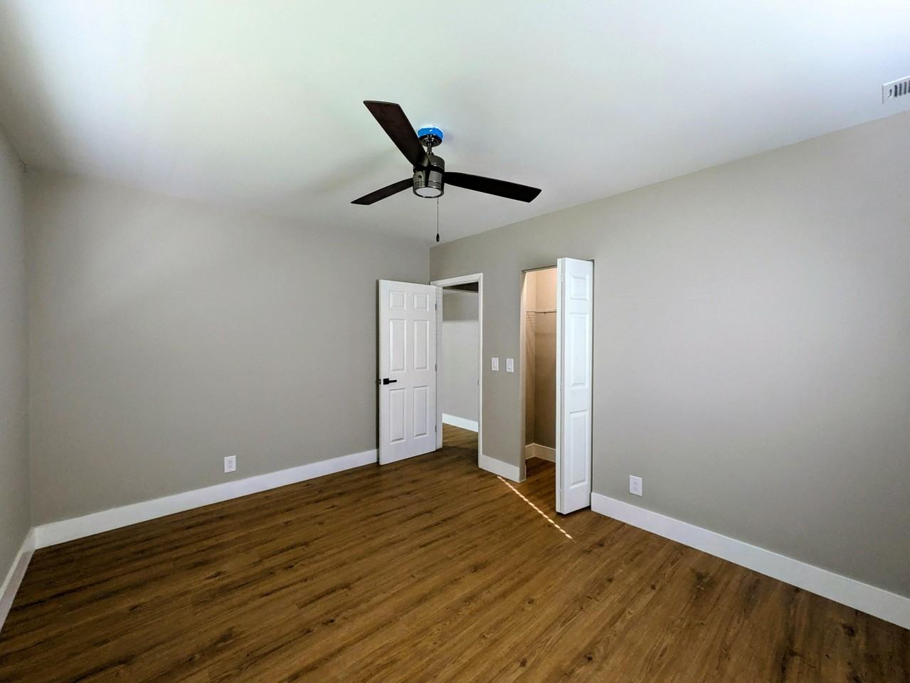 133 Se 13th Ave - Photo 7 of 18