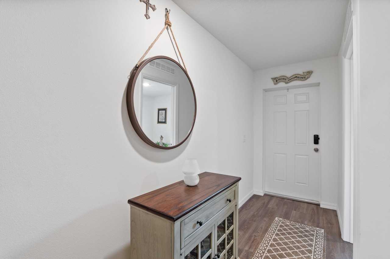 8756 103rd Ave - Photo 5 of 19