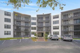 3900 N Hills Dr Apt 412 - Photo 1 of 1