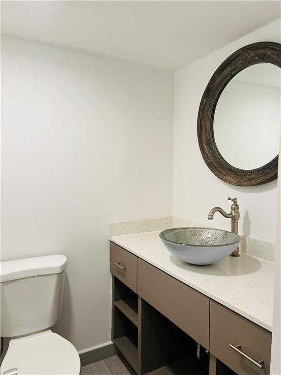 3900 N Hills Dr Apt 412 - Photo 7 of 15