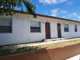 featured image of 2009 Division Ave