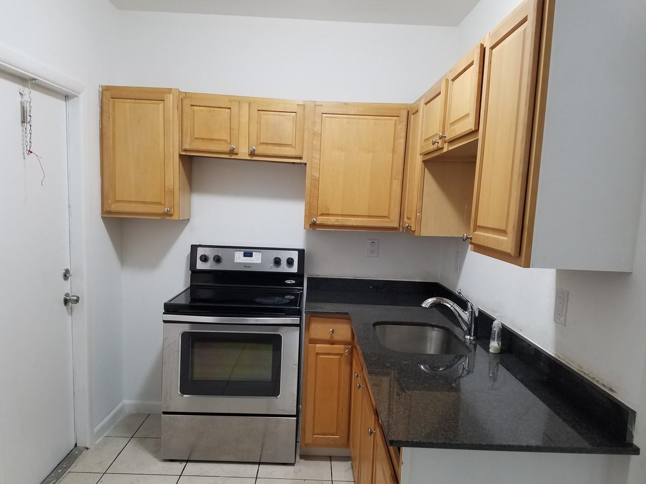 2009 Division Ave - Photo 3 of 27