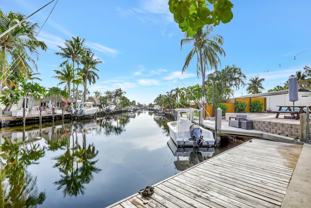 400 Se 5th Ct - Photo 1 of 1