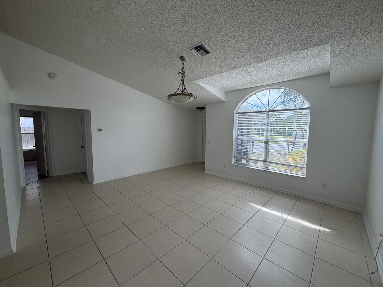 1311 W Indies Way - Photo 2 of 12