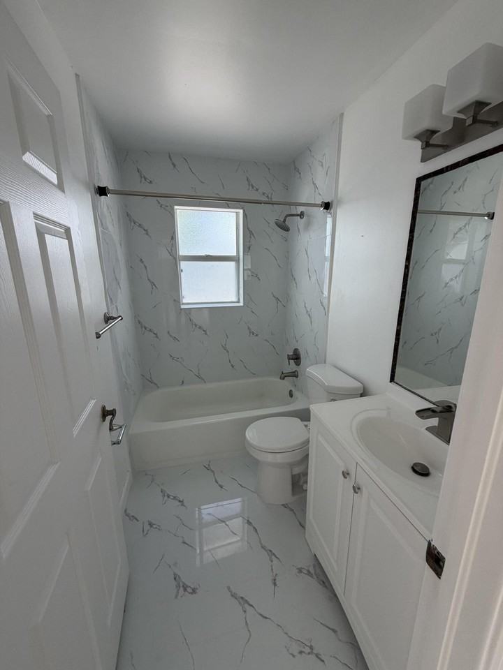 1311 W Indies Way - Photo 5 of 12