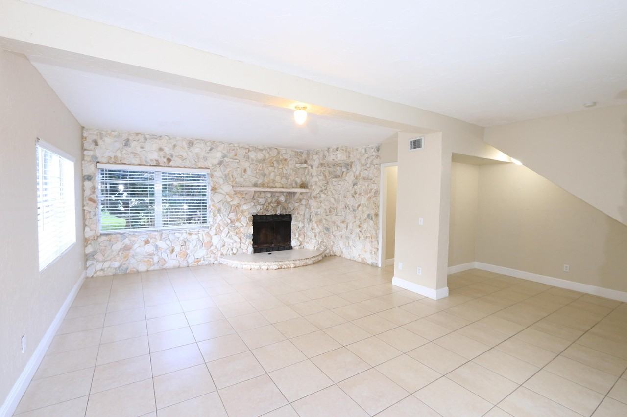 4916 Silver Oak Dr - Photo 6 of 43