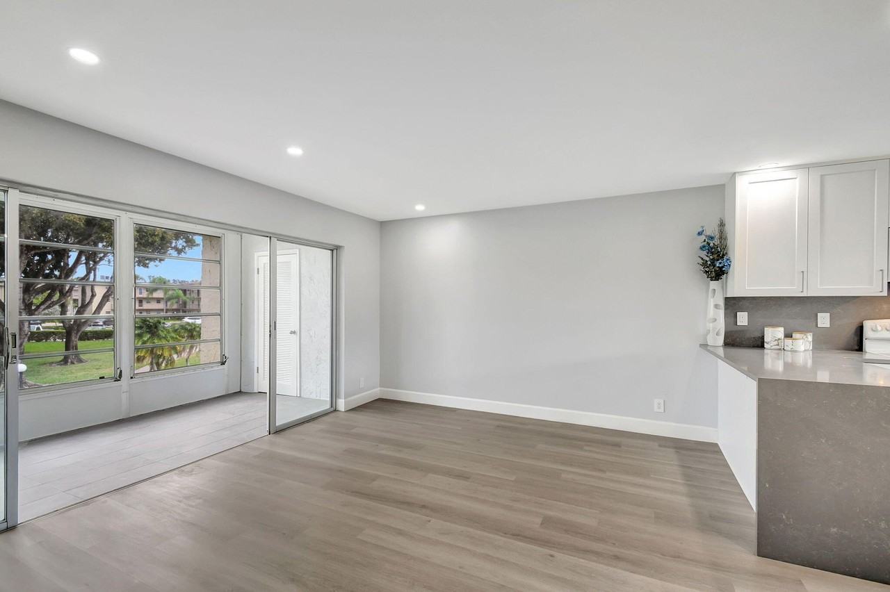 702 Lori Dr Apt 194 - Photo 7 of 40