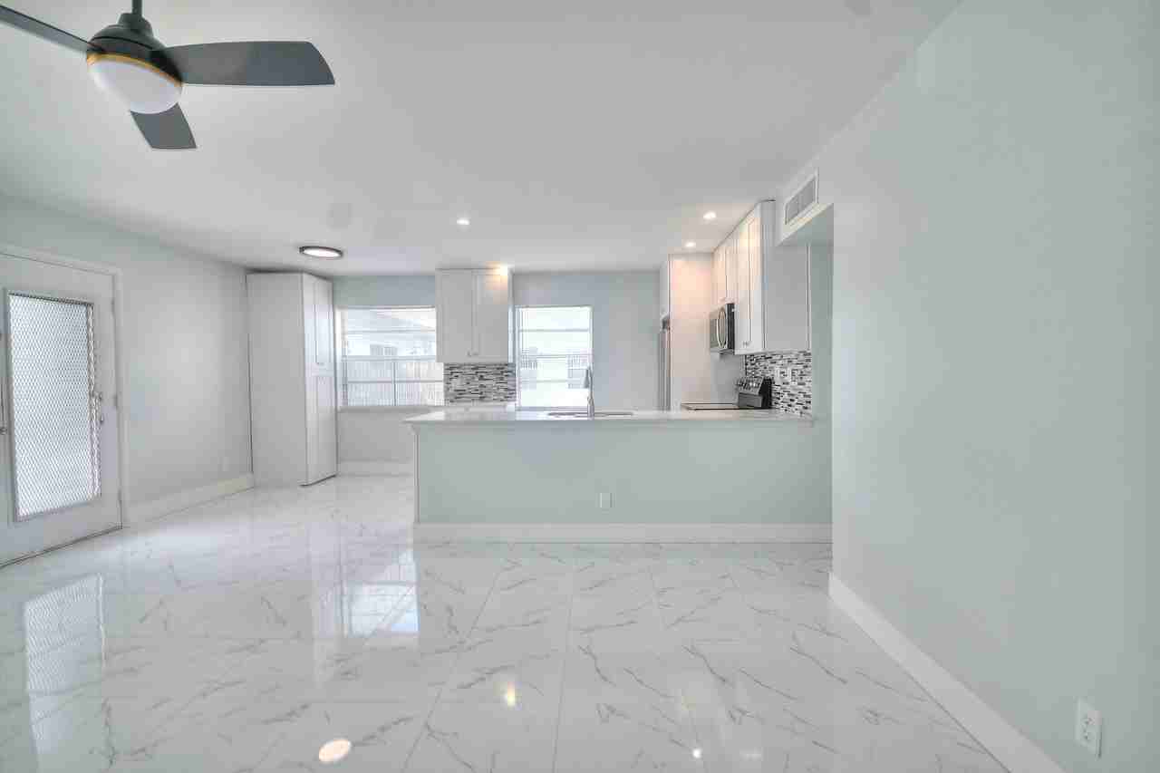 137 Normandy C Unit 137 - Photo 4 of 17