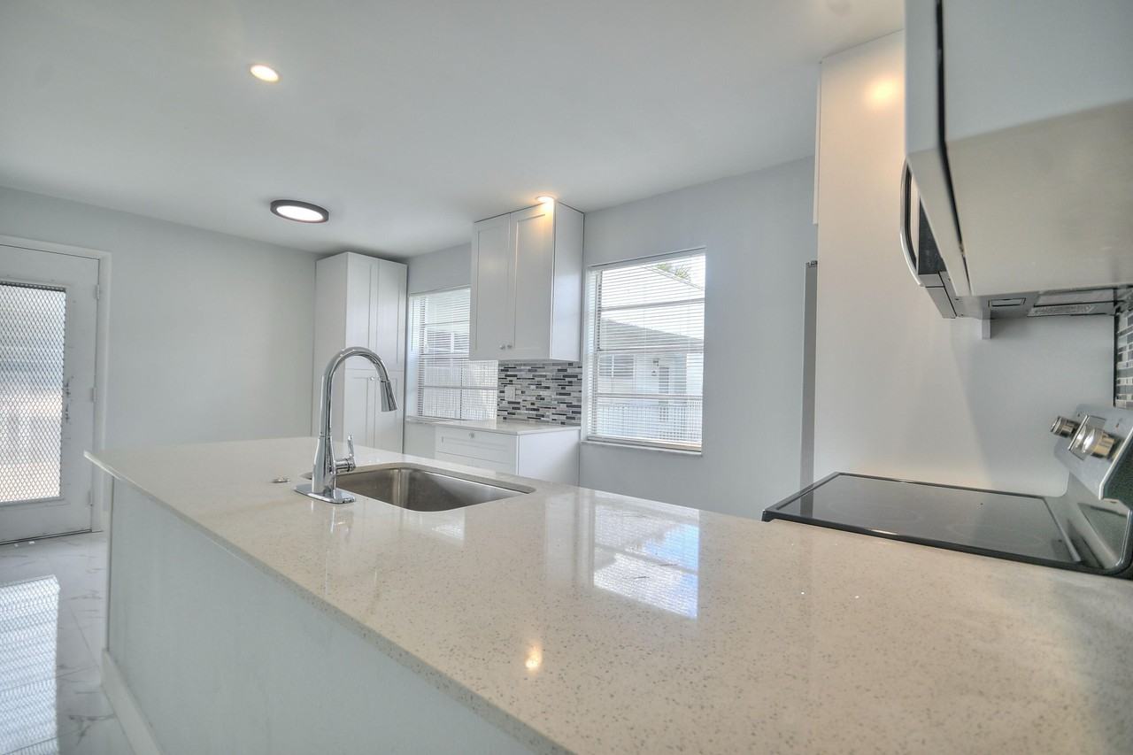 137 Normandy C Unit 137 - Photo 7 of 17