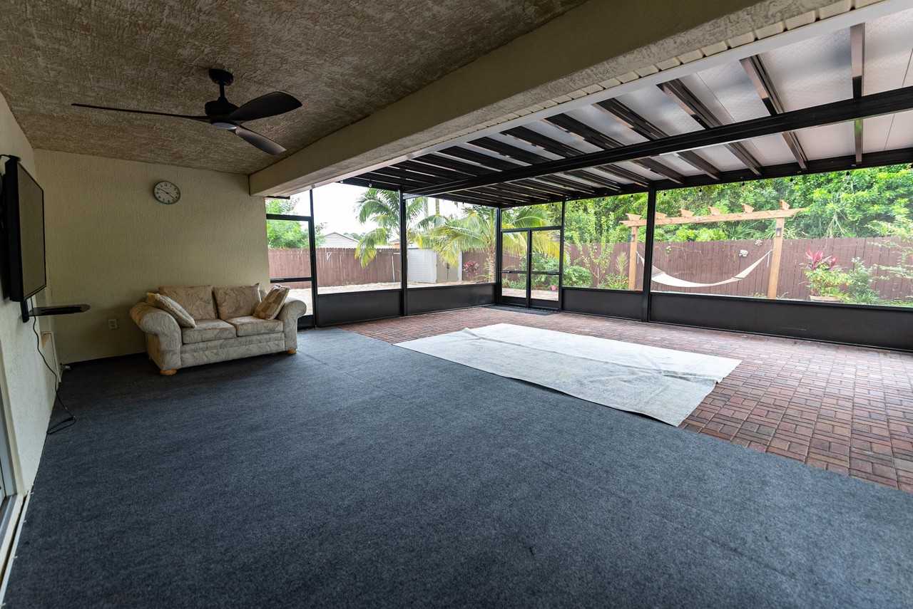 3651 Sw Dellamano St - Photo 6 of 31