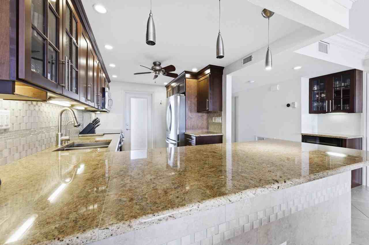 3000 Ne 48th Ct Apt 406 - Photo 4 of 34