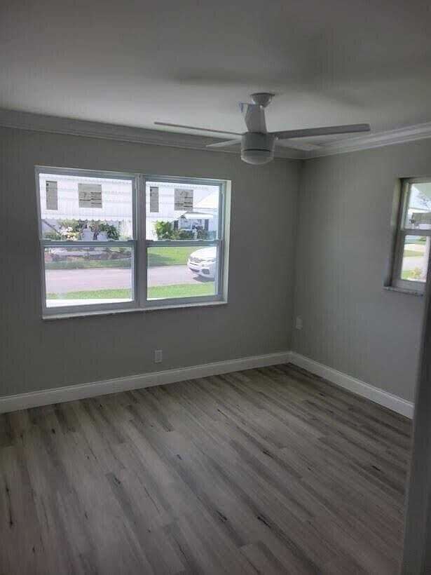 1915 Sw 17th St - Photo 7 of 16