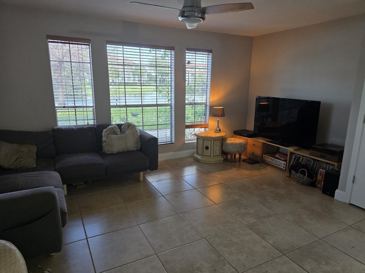 1215 Crystal Way #O - Photo 6 of 14