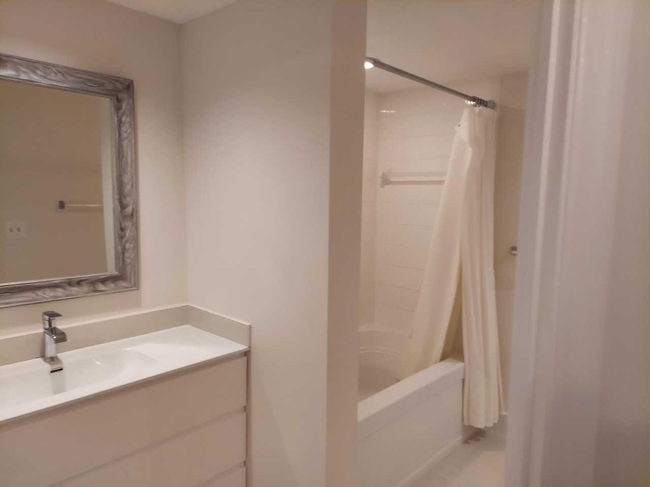 110 N Federal Hwy Apt 607 - Photo 6 of 19