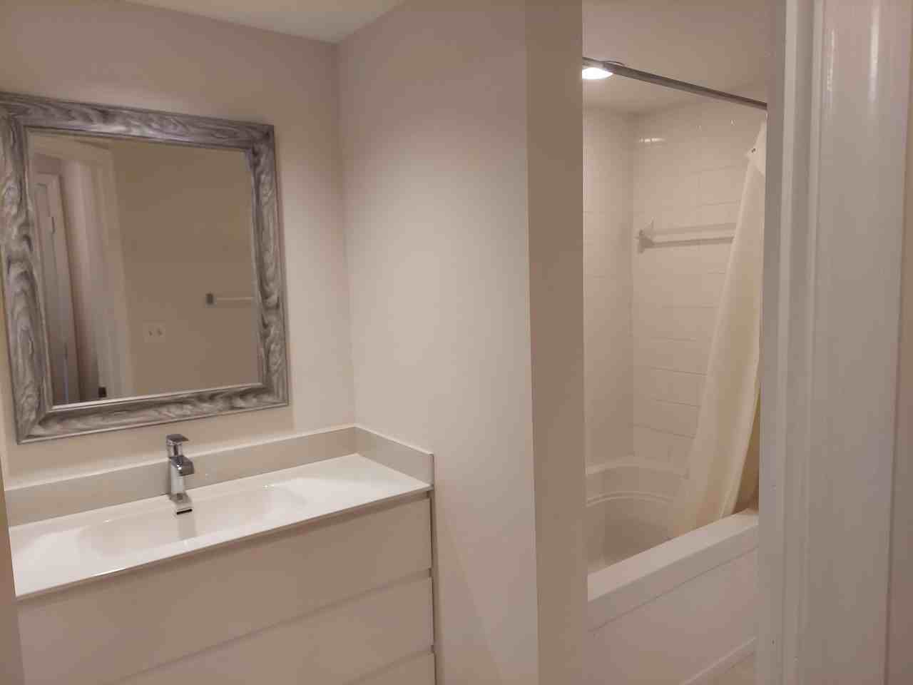 110 N Federal Hwy Apt 607 - Photo 7 of 19