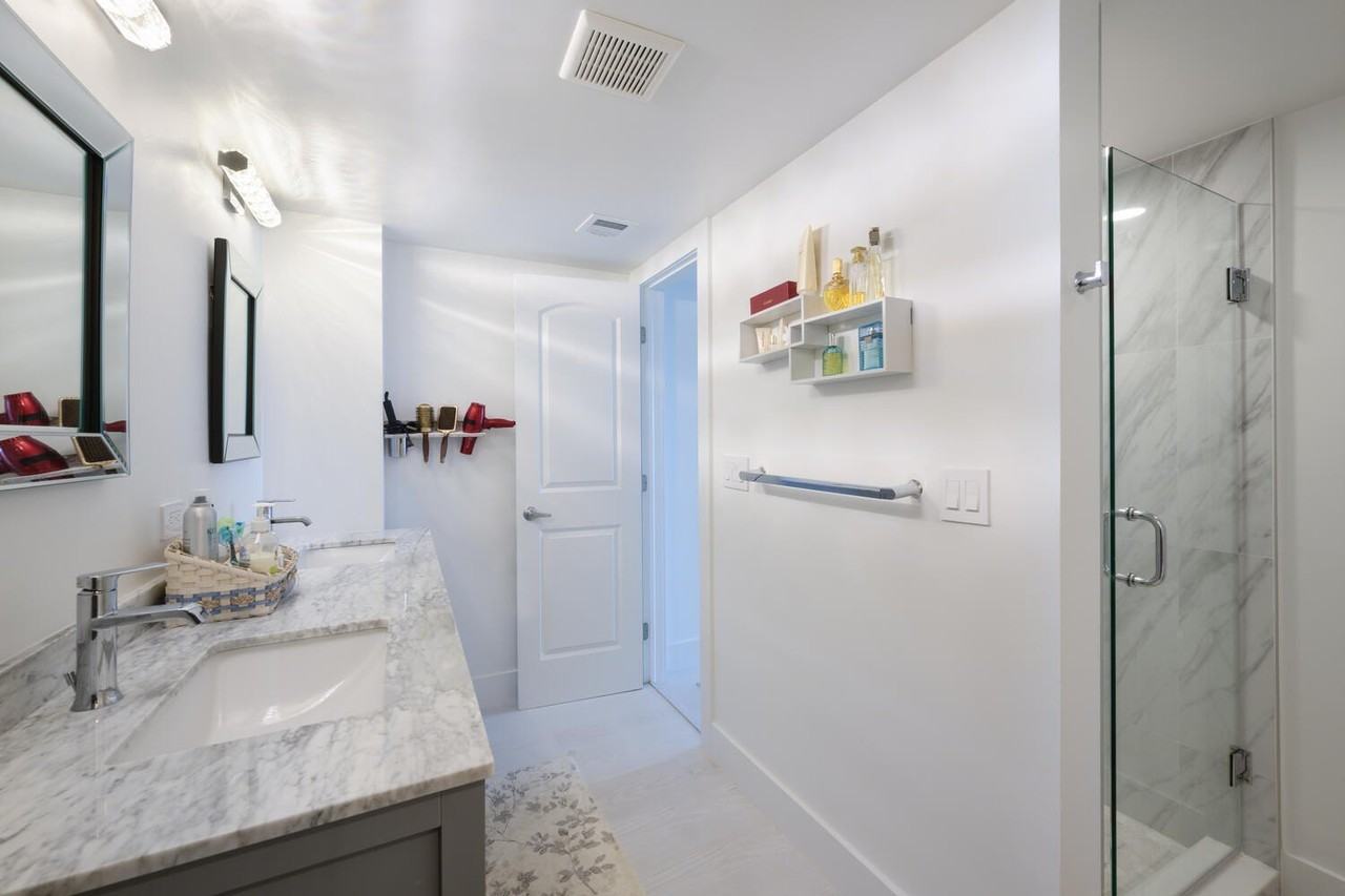 3589 S Ocean Blvd Apt 801 - Photo 5 of 24