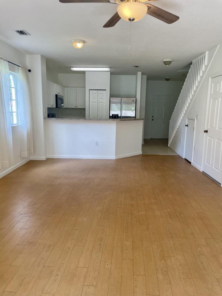 4988 Se Mariner Garden Cir - Photo 4 of 11