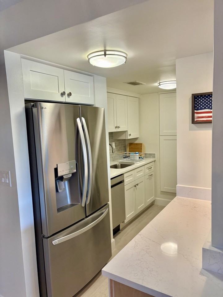 3792 Ne Ocean Blvd Apt 211n - Photo 5 of 33