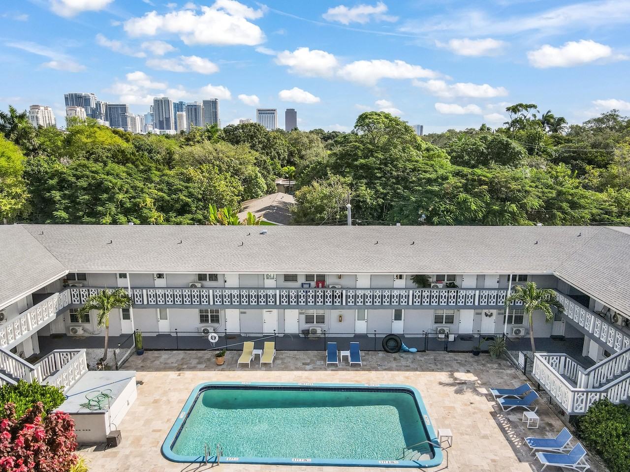 626 Sw 14th Ave Apt 111 - Photo 3 of 13