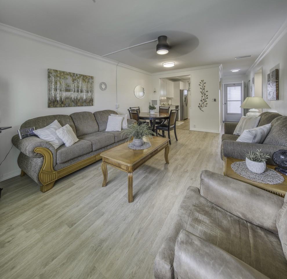 2566 Garden Dr S - Photo 3 of 12