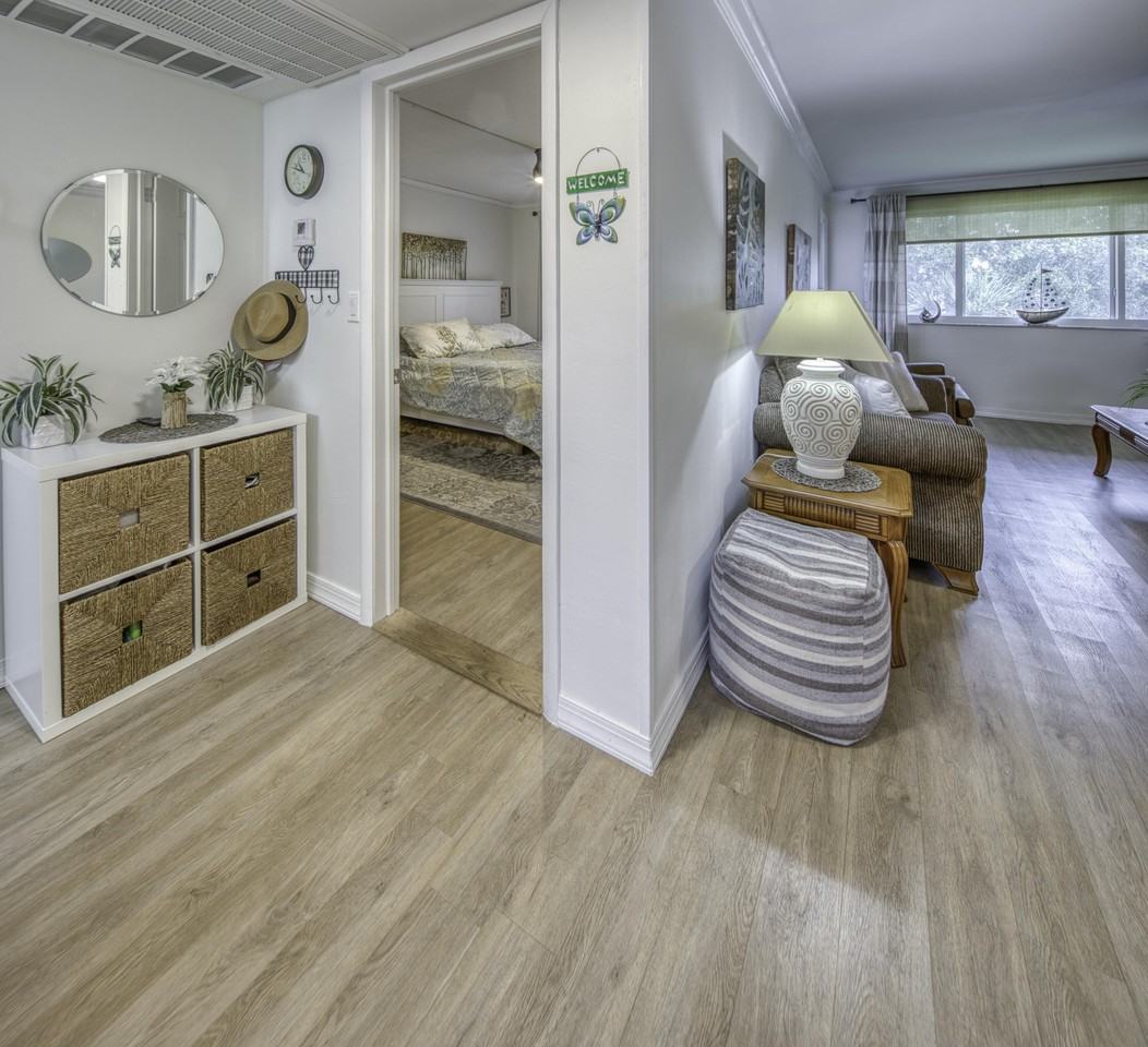 2566 Garden Dr S - Photo 6 of 12