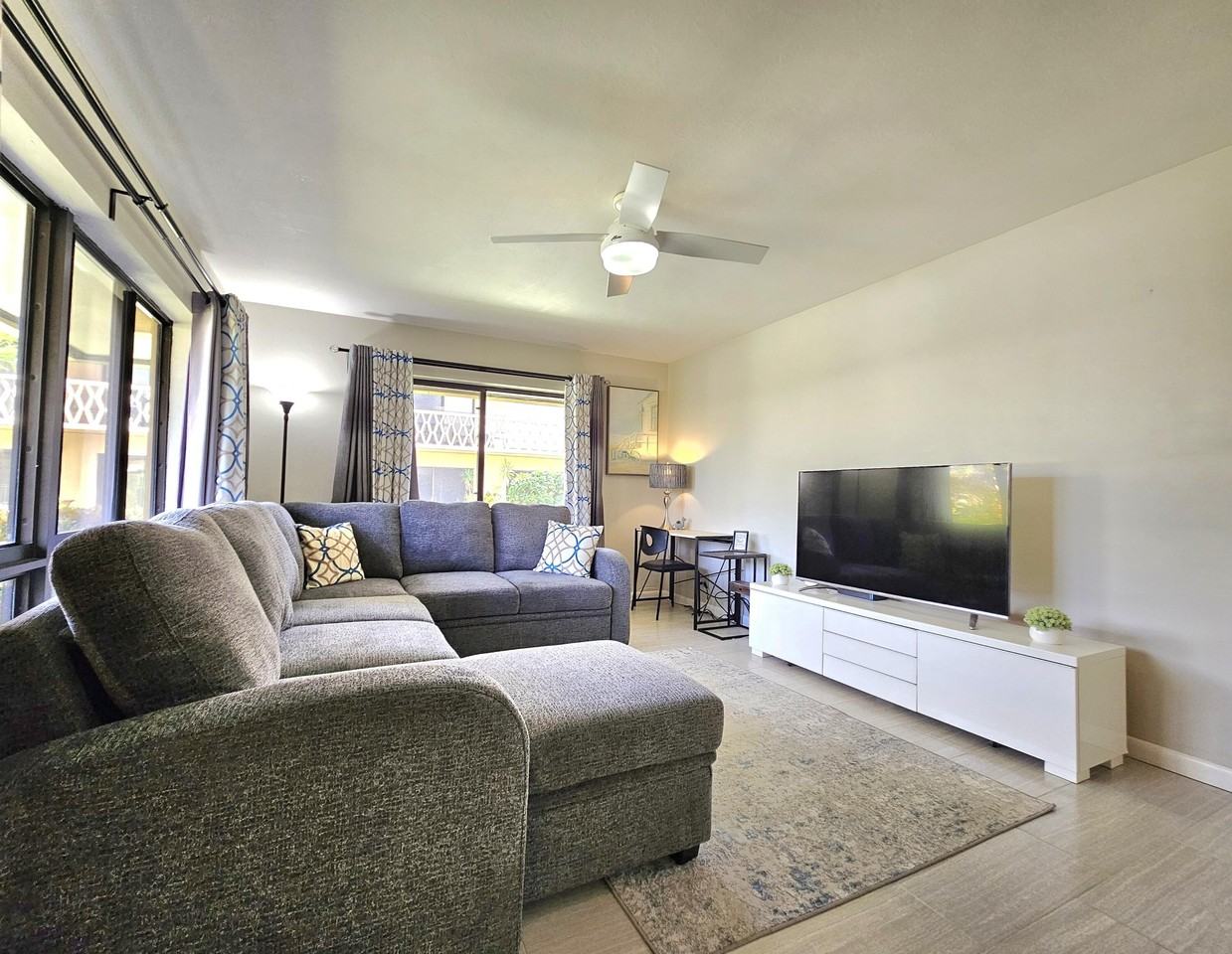 3204 Se 11th St Apt 106 - Photo 2 of 29