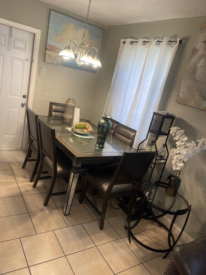 390 Ne 42nd Ct Unit A-B - Photo 4 of 5