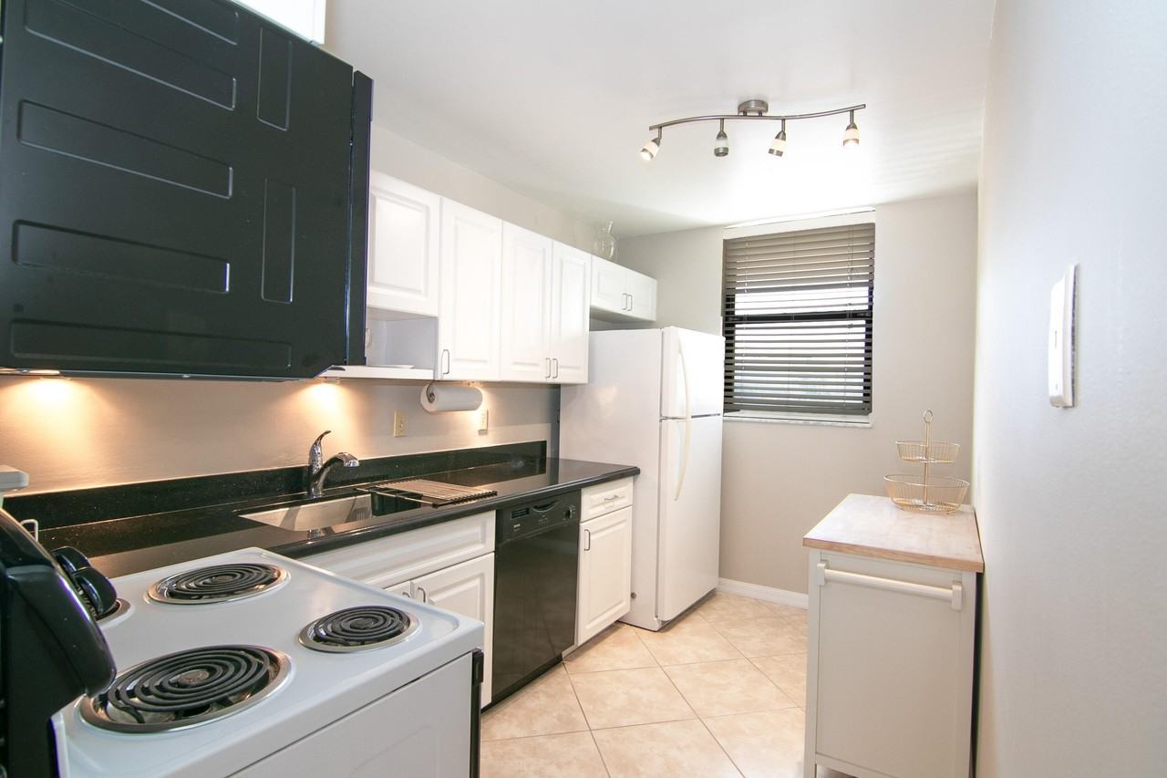 3545 S Ocean Blvd Apt 312 - Photo 5 of 24