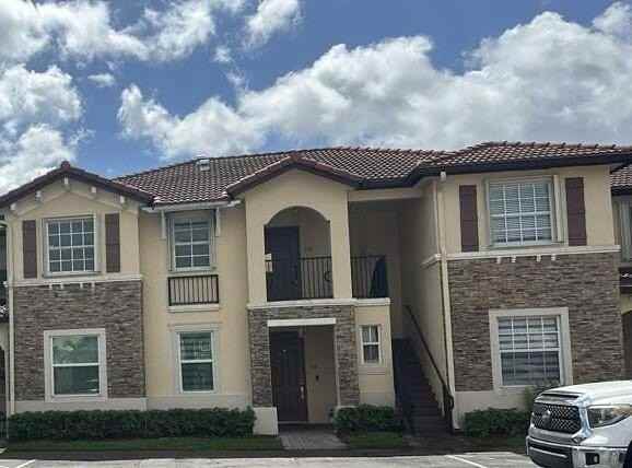 3350 Ne 13th Circle Dr Unit 206 - Photo 3 of 24