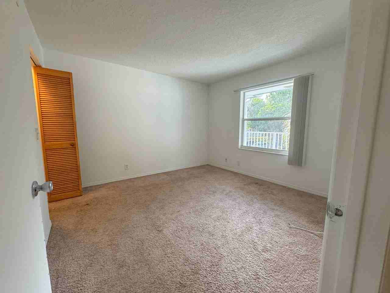 9013 Nw 38th Dr Apt 207 - Photo 7 of 13