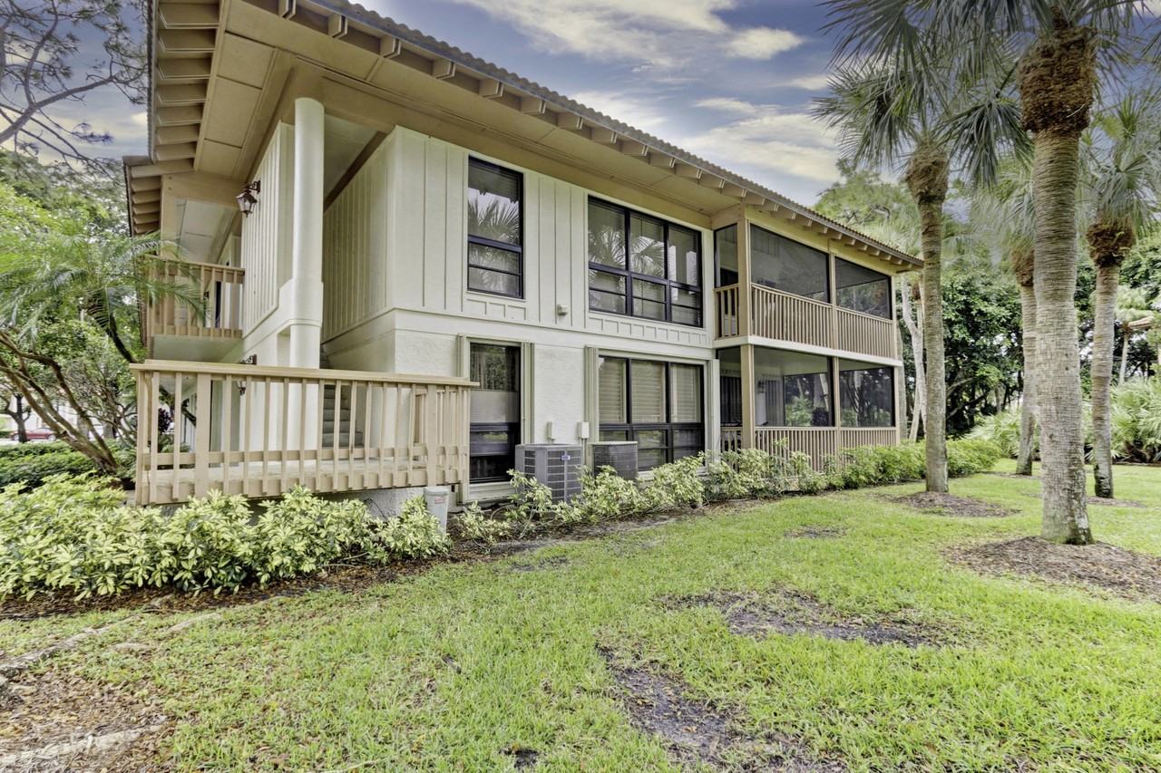 206 Brackenwood Ter Unit 206 - Photo 2 of 50