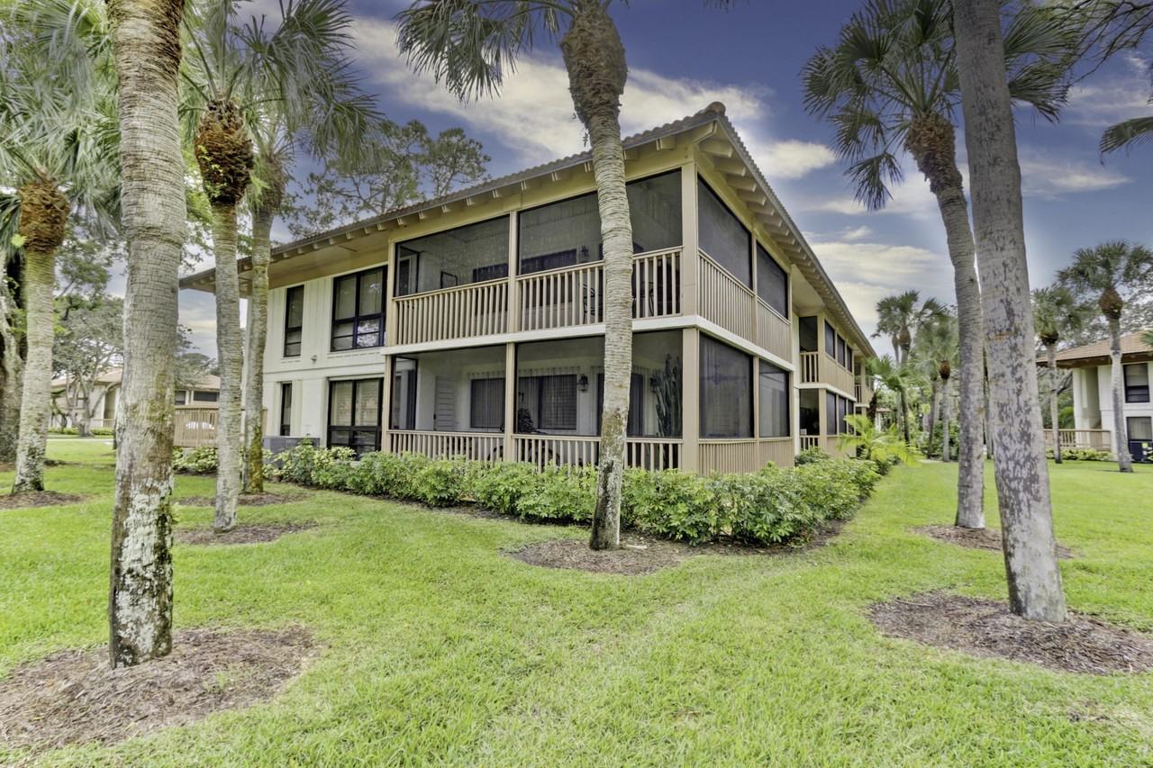 206 Brackenwood Ter Unit 206 - Photo 3 of 50