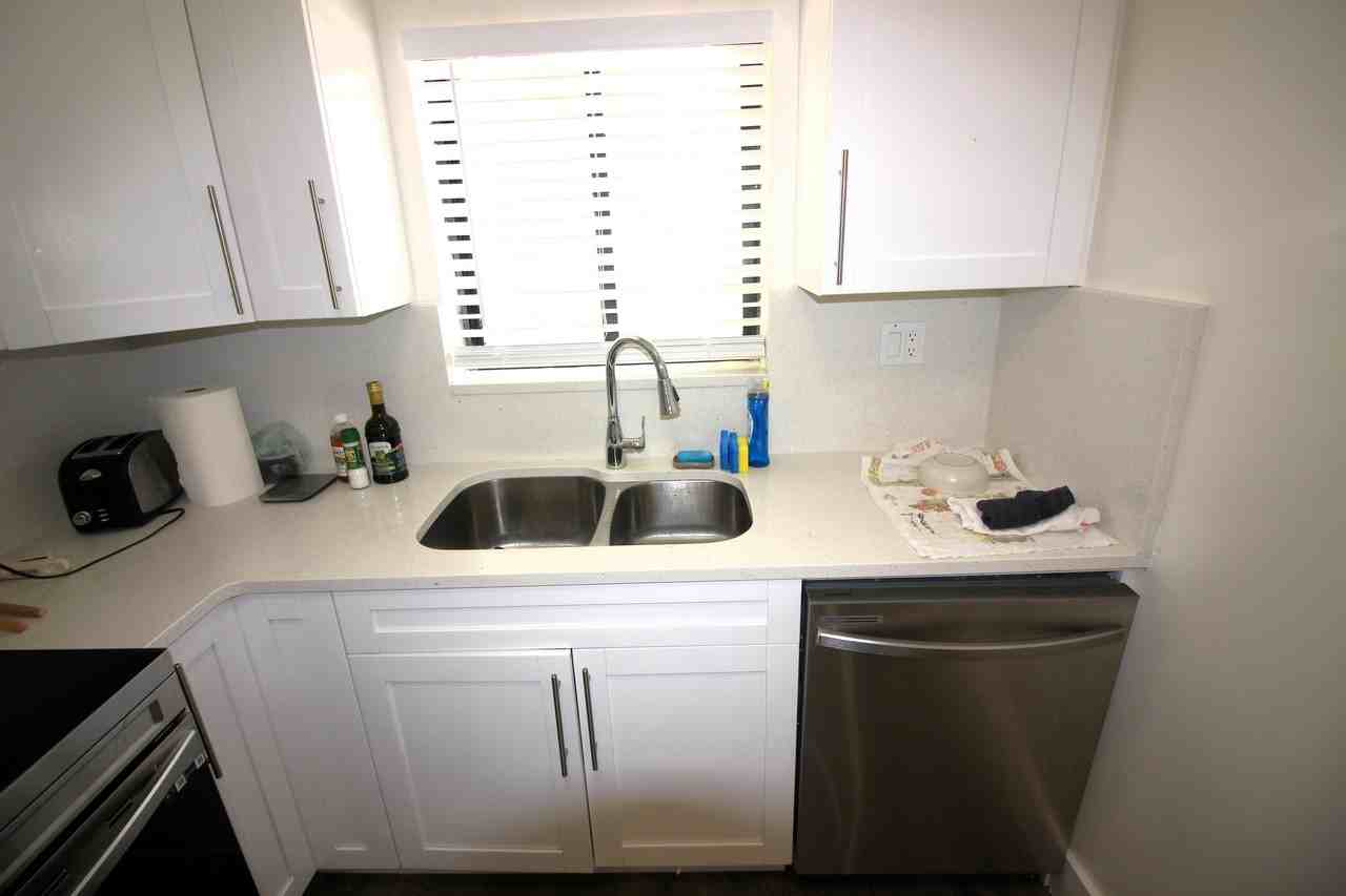 2900 Olivewood Ter Unit 206 - Photo 7 of 45