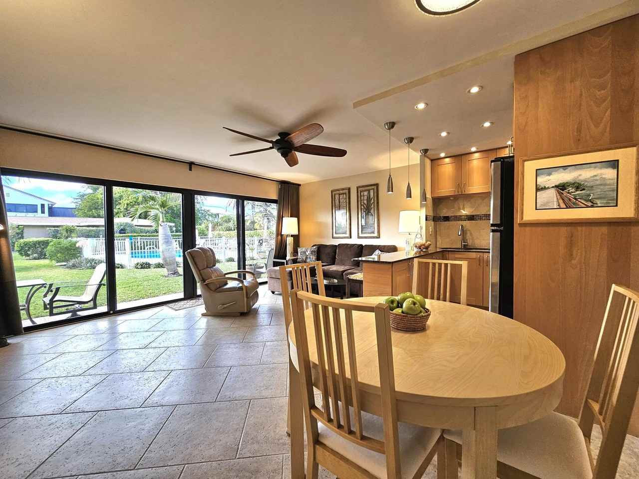 3208 Se 11th St Apt 102 - Photo 3 of 26