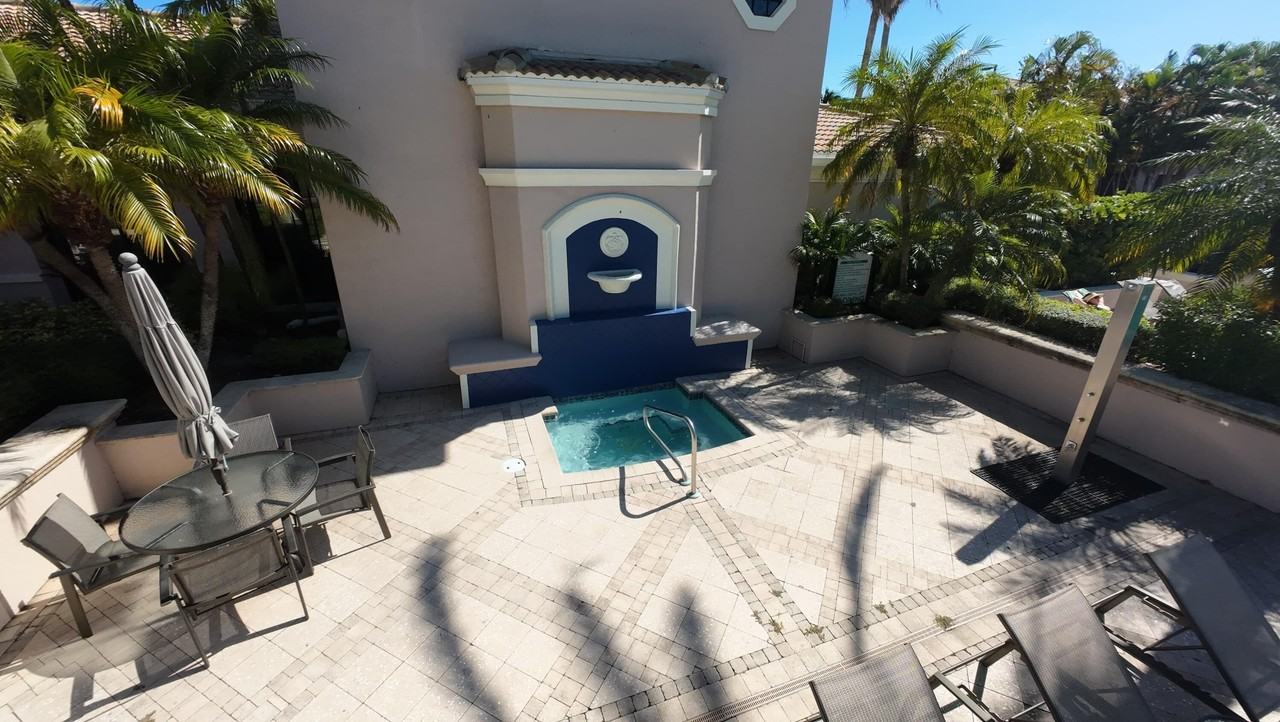 2805 Veronia Dr Apt 204 - Photo 3 of 6