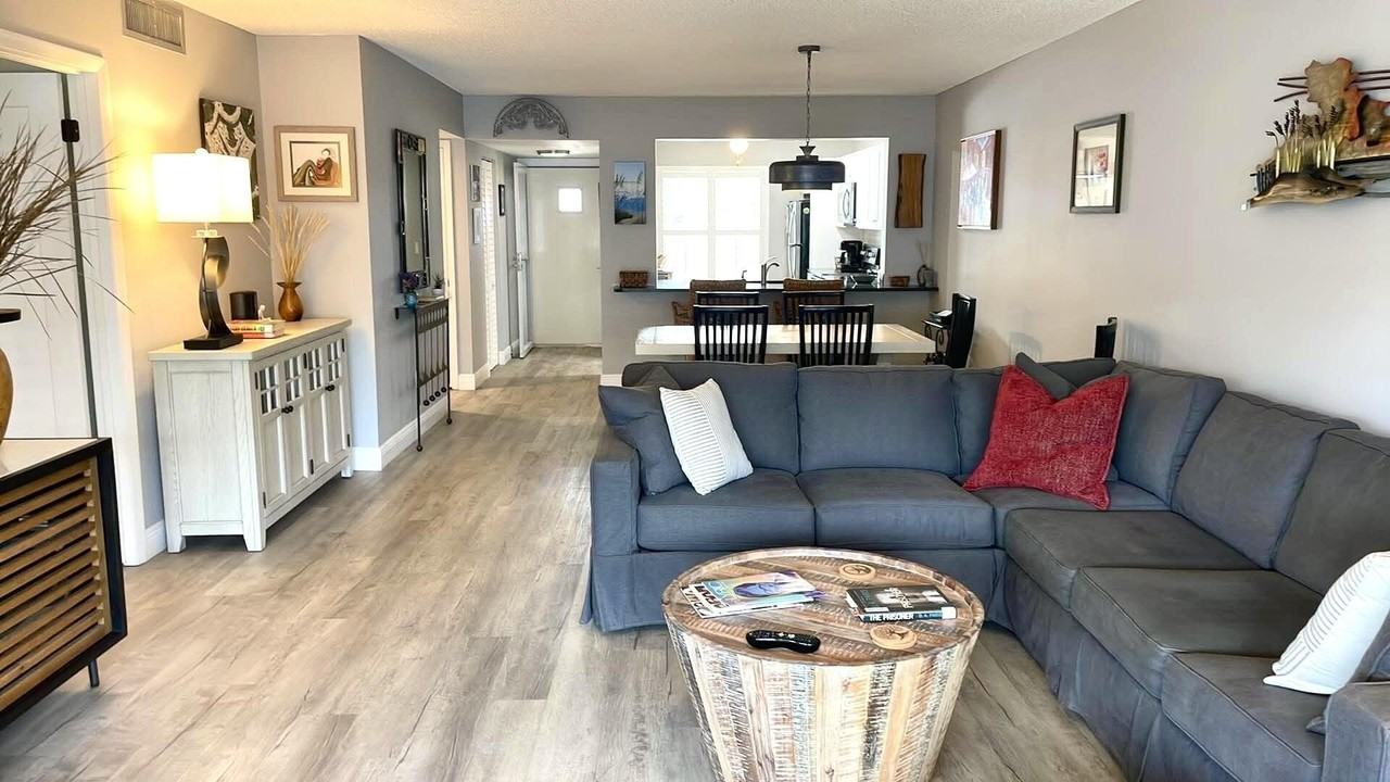 1856 Sw Palm City Rd Apt 203 - Photo 3 of 22