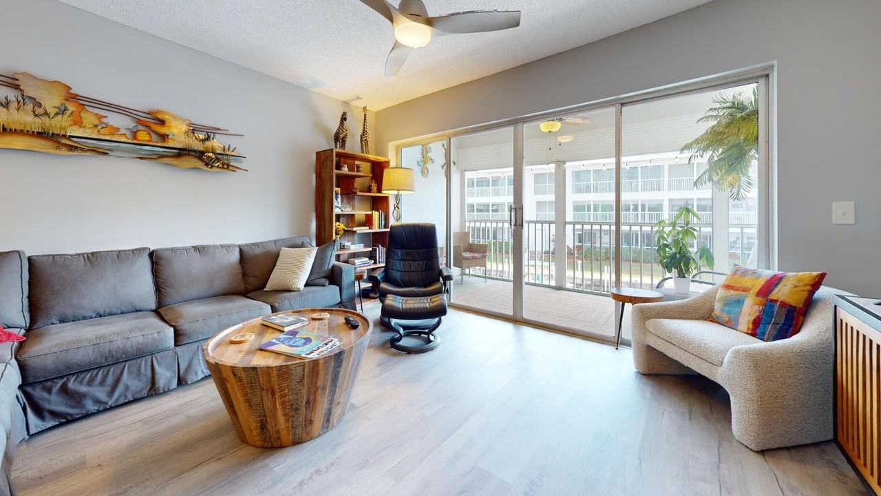 1856 Sw Palm City Rd Apt 203 - Photo 5 of 22