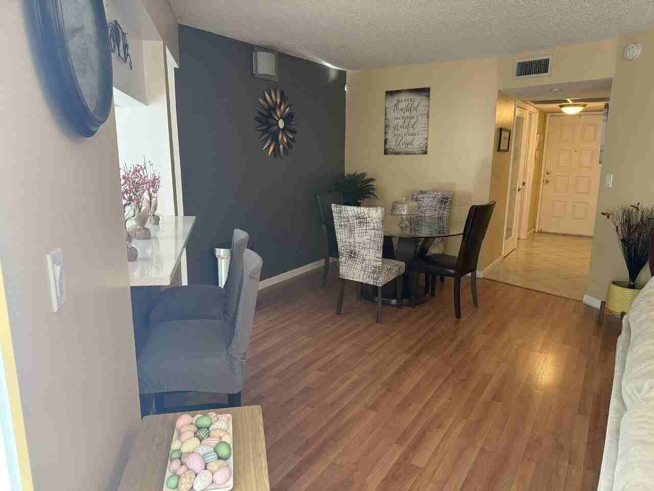 10451 W Broward Blvd Apt 306 - Photo 7 of 15