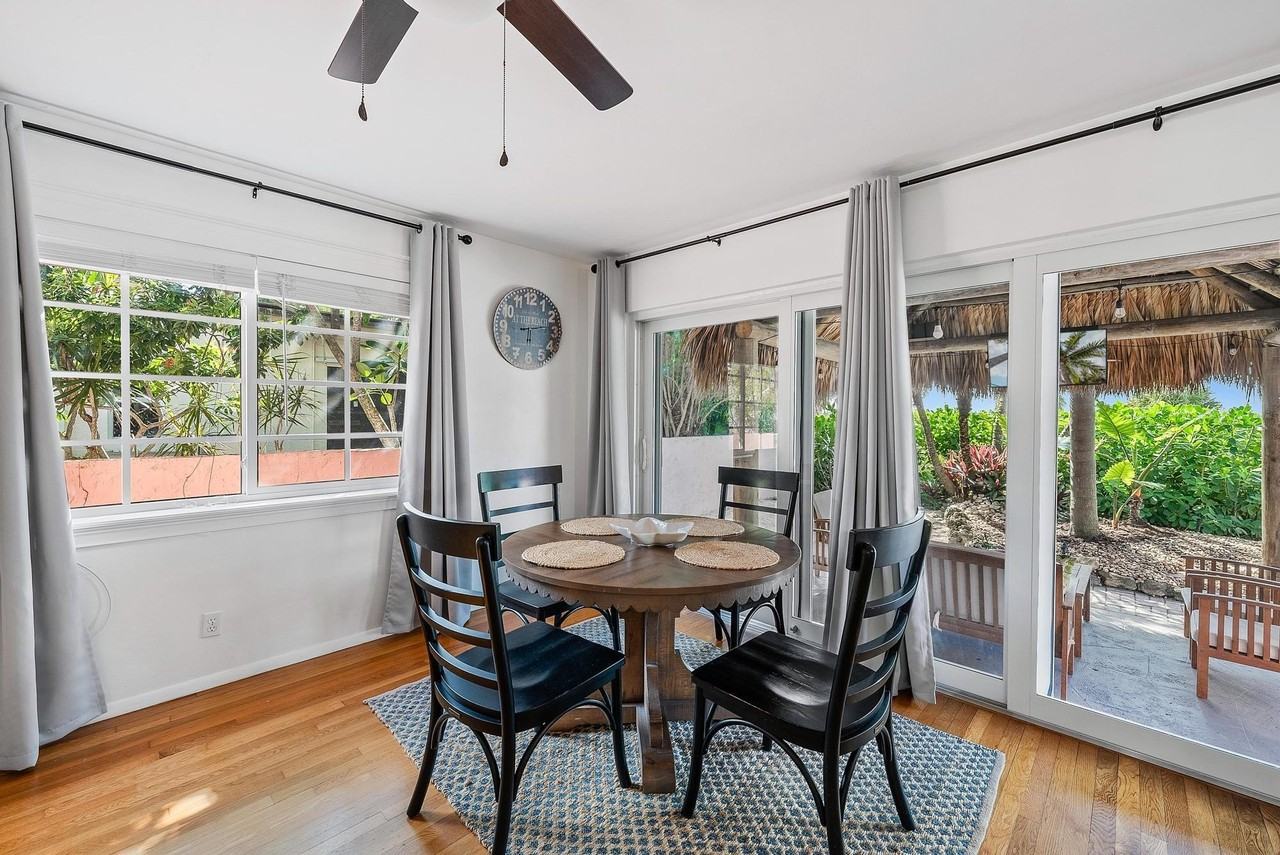 381 Zenith Ln - Photo 5 of 11